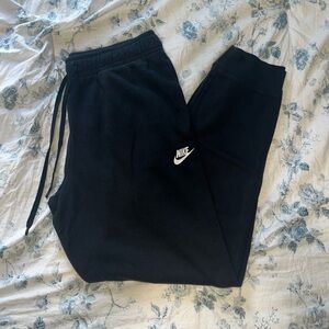 Nike Black Tapered Sweatpants